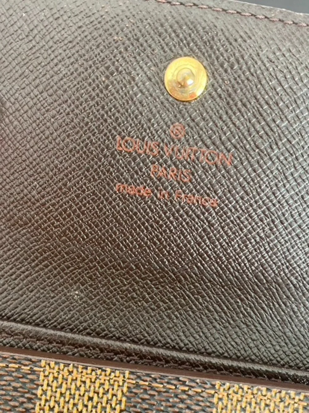 Louis Vuitton Damier E Elise Wallet